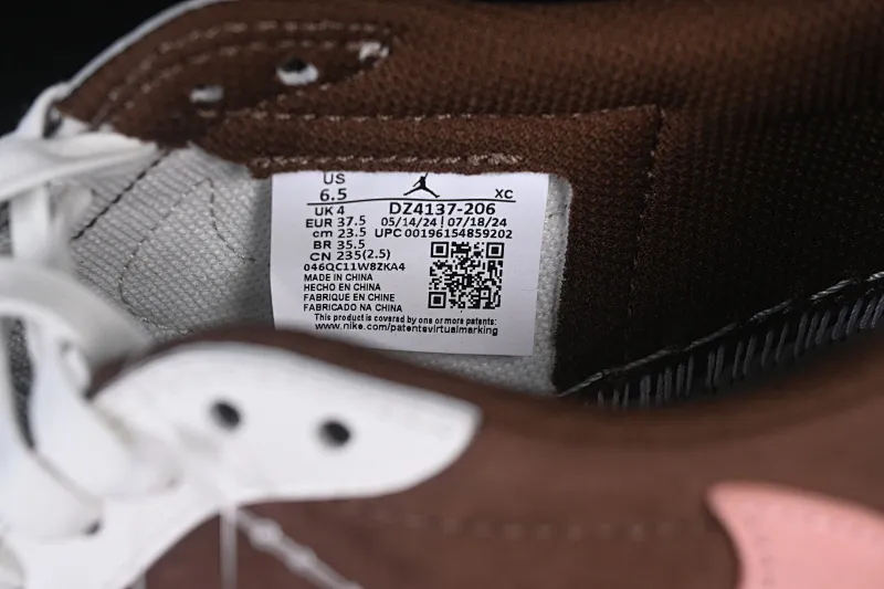 All categories Air Jordan Jordan series basketball shoes Air Jordan 1 Low foreign trade version Travis Scott x Air Jordan 1 Low OG AJ1 Joe 1 pink undercut low top DZ4137-206